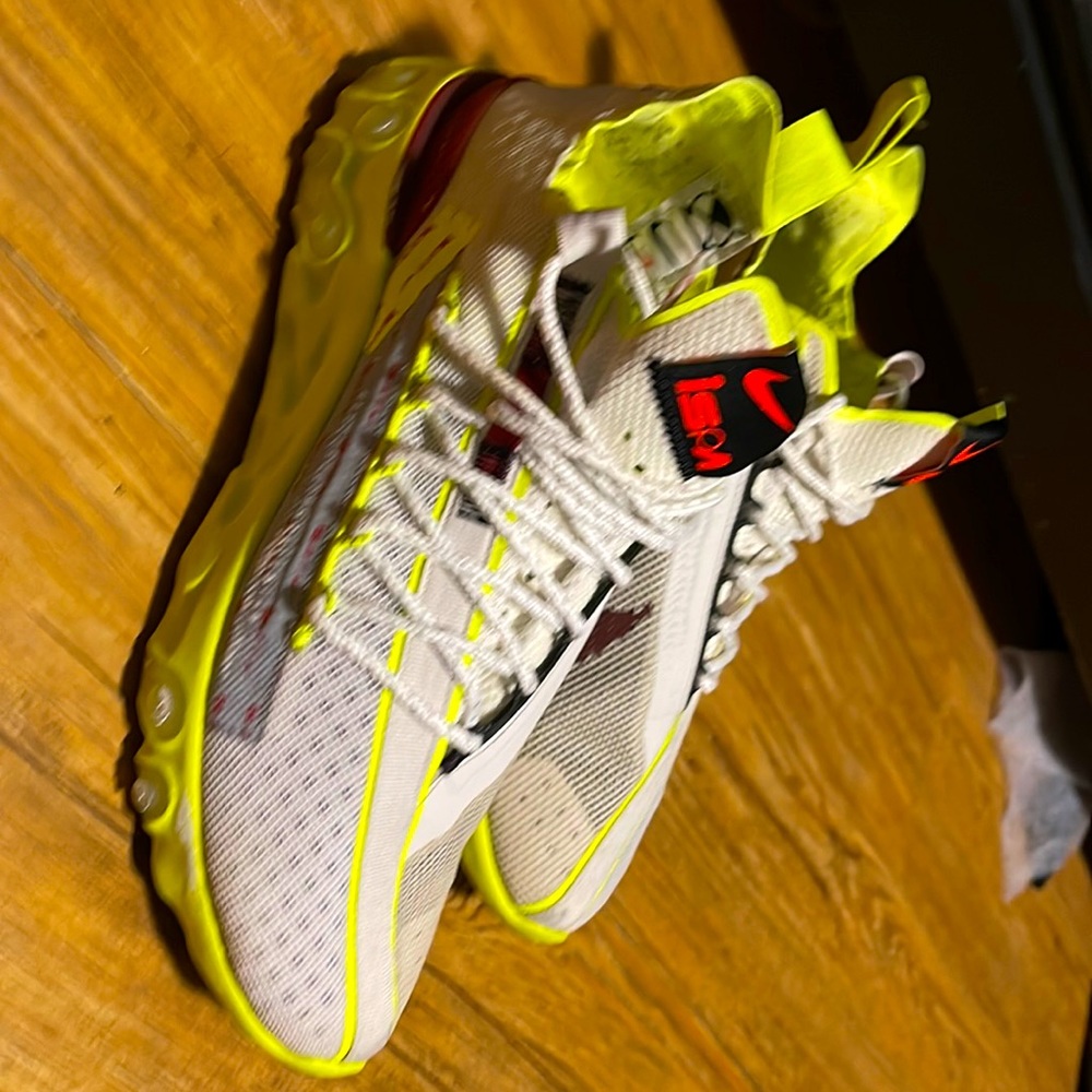 Nike VDSI KITH EDITION size mens 9 Nice shoe and a collectible it’s a Keith